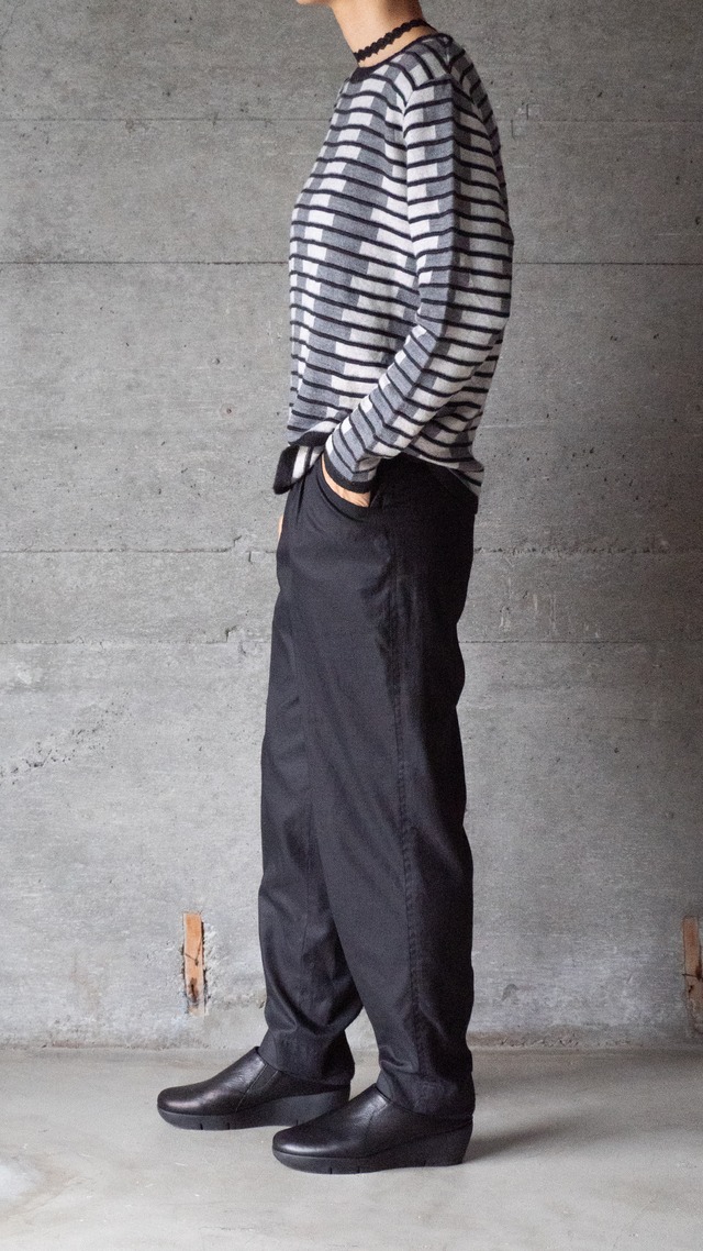 "KRIS CASSIA" 1990s Shadow block border knit