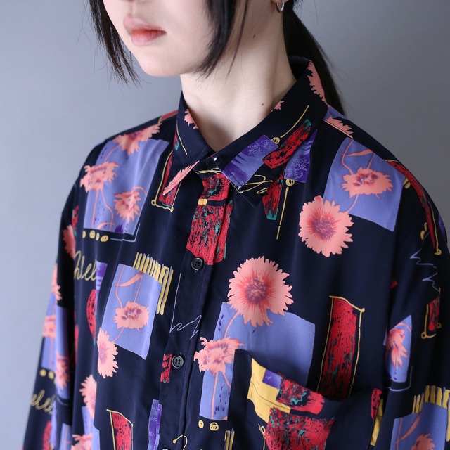 poison coloring flower art pattern over silhouette shirt