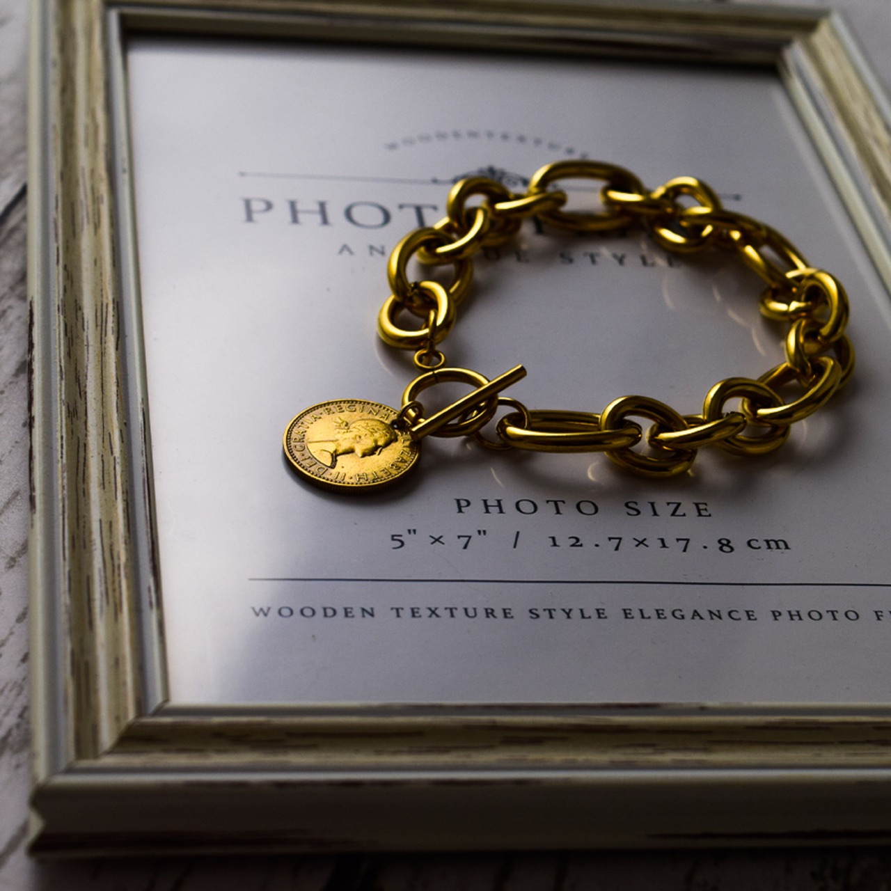 シックスペンスコインステンレスラウンドチェーントグルブレスレットゴールド