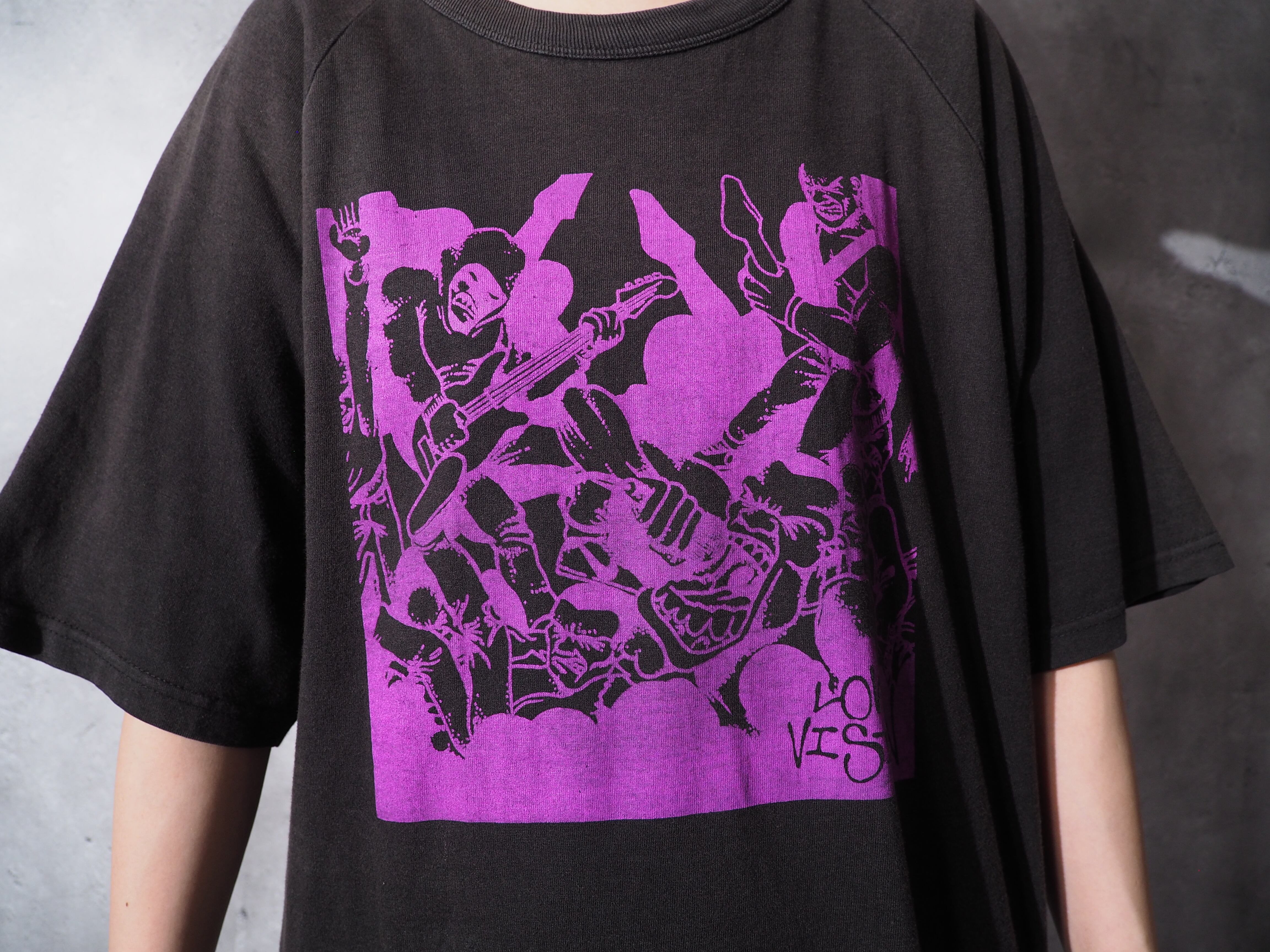 Low vision fade discoloration aging printed tee