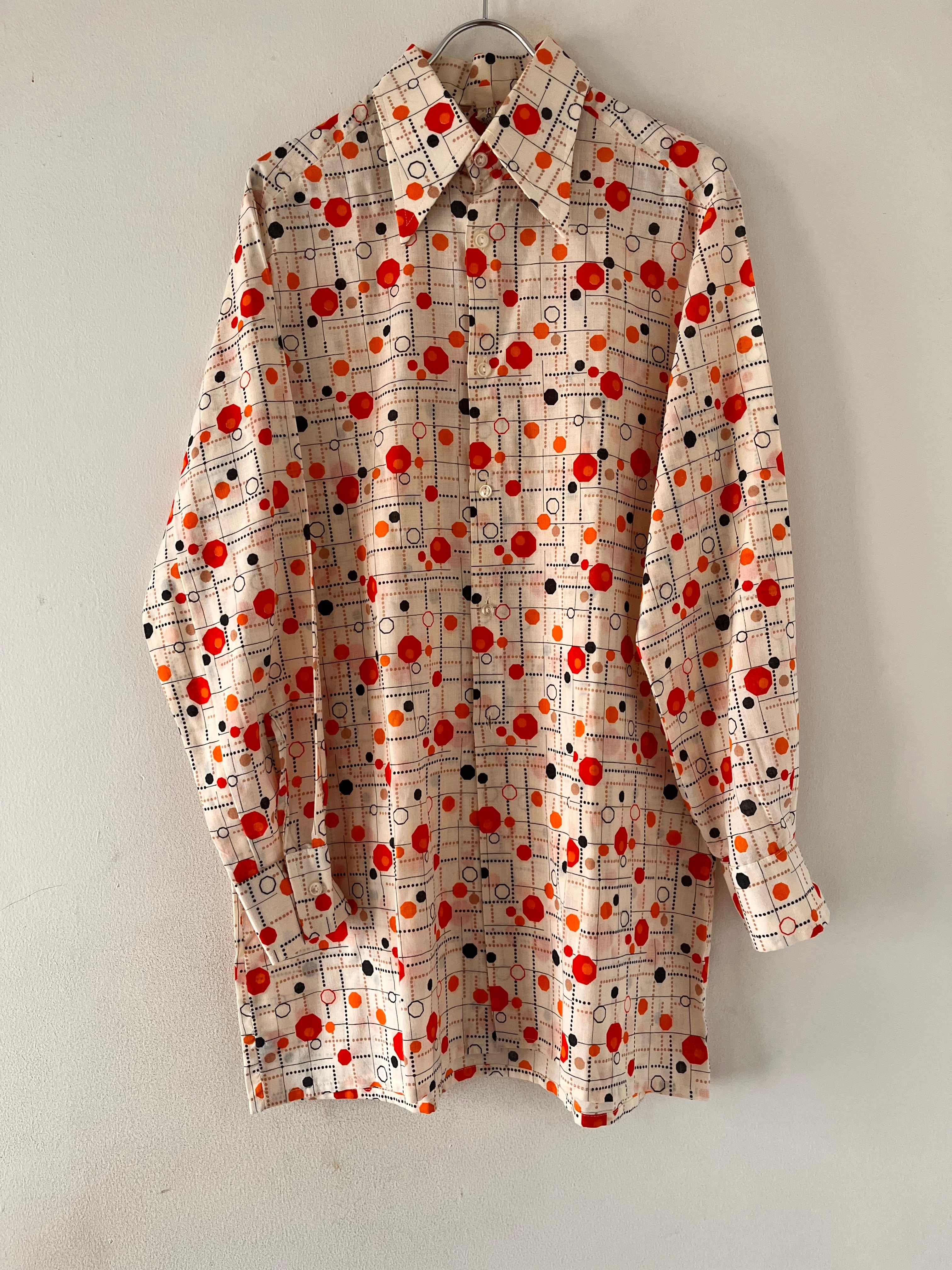 間違いないシャツ