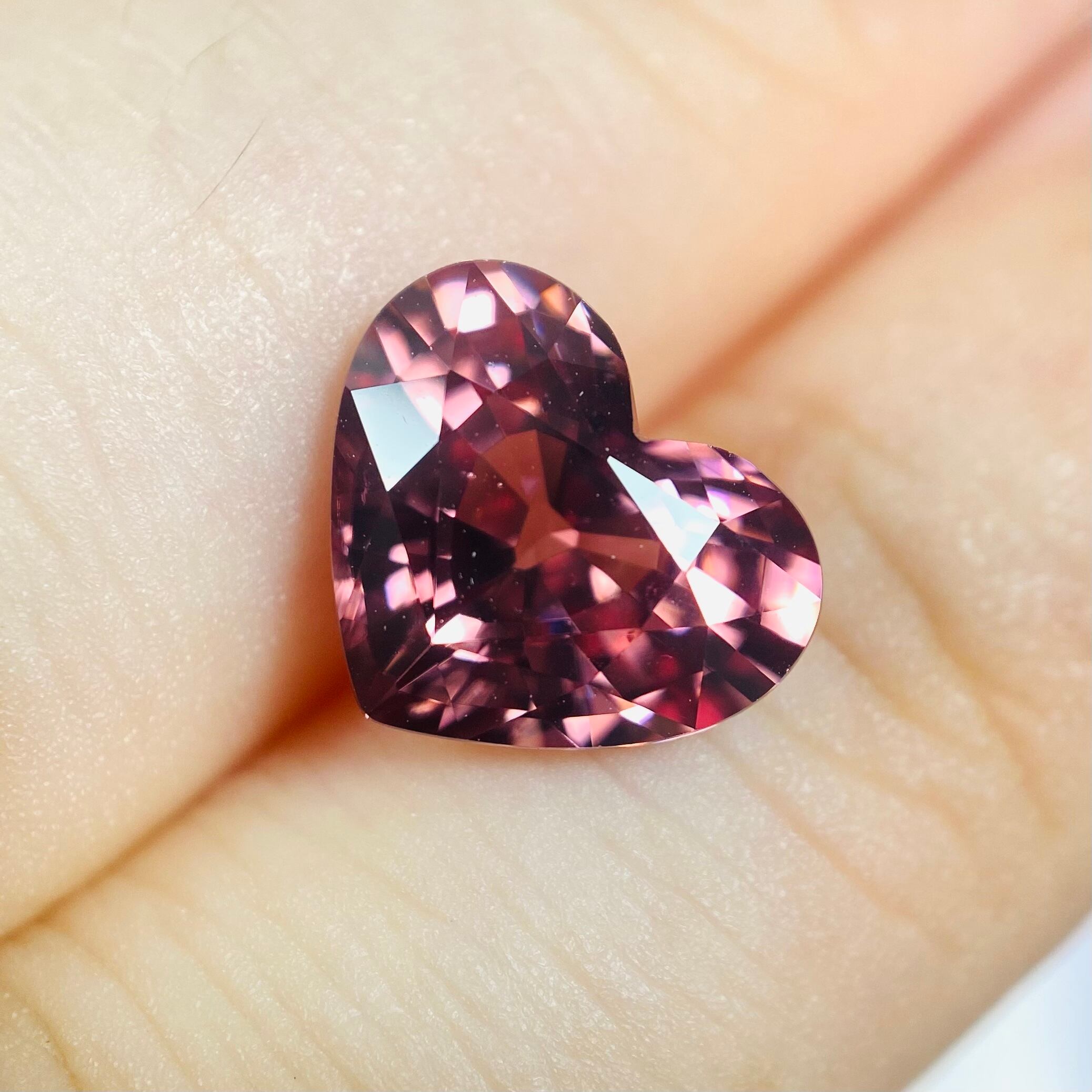 大人ピンクなジルコン♡