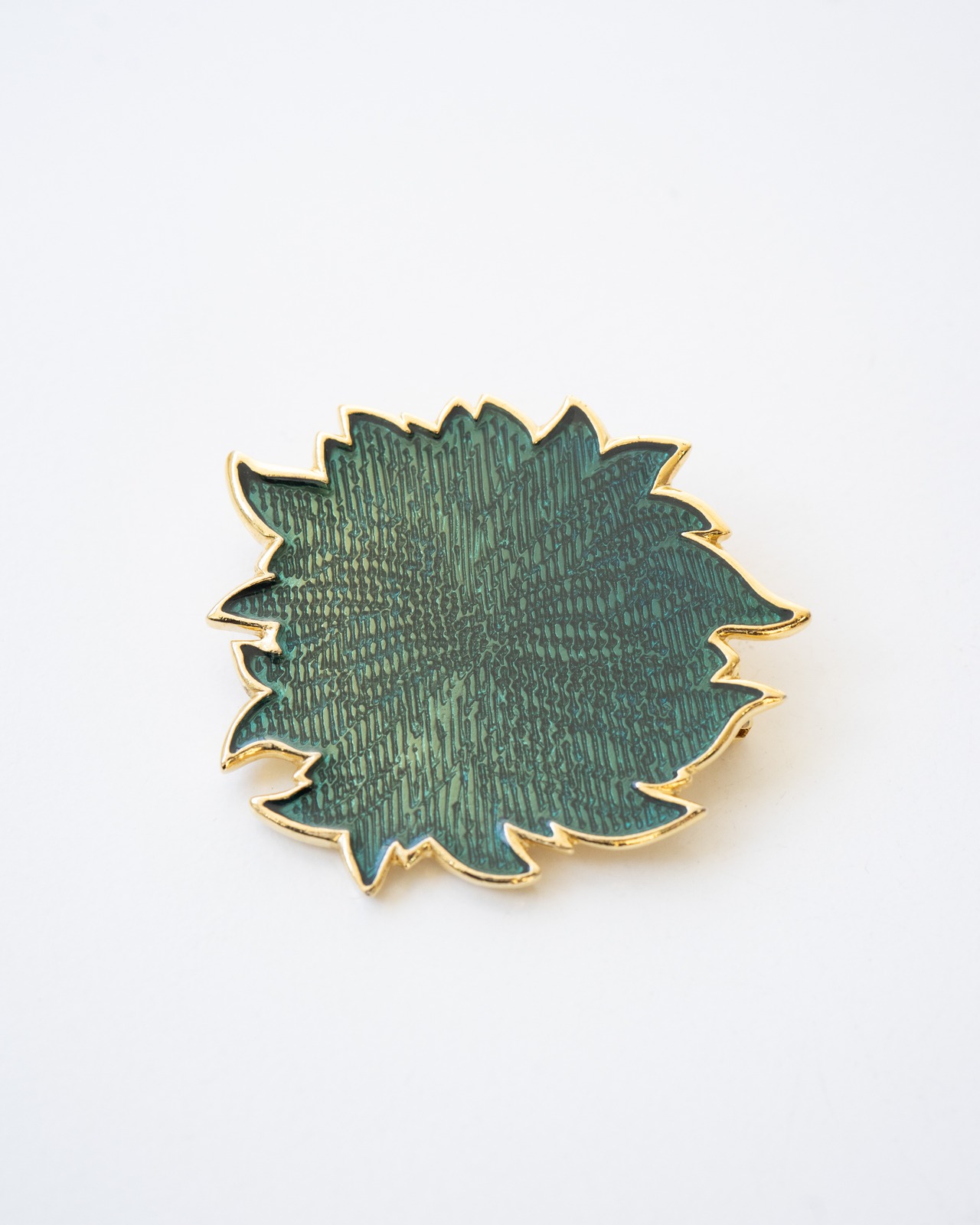 〈Yves Saint Laurent〉Leaf Brooch