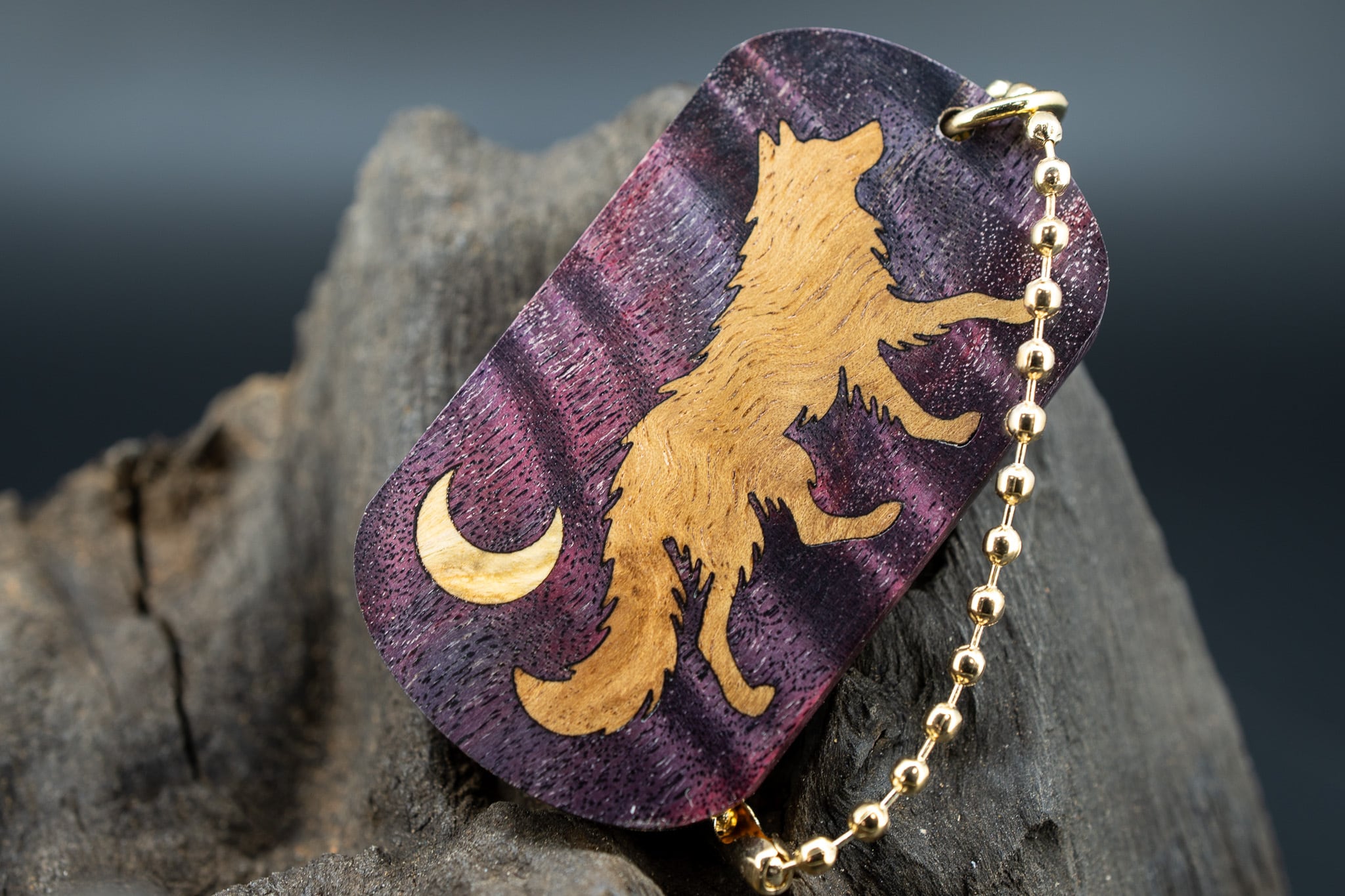 【南国の恵み】マンゴーウッド 縮み杢 スタビライズウッド ドッグタグ 象嵌 闊歩