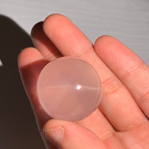 4.透明度抜群スターローズクォーツ たまご