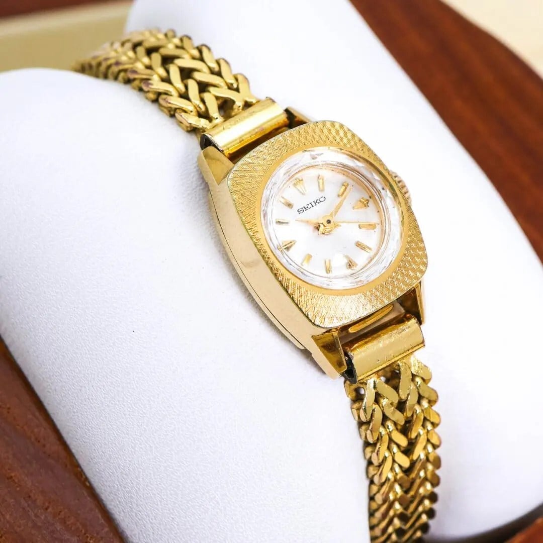 稼働 TAG HEUER 腕時計 プロフェッショナル デイト シルバー 3769