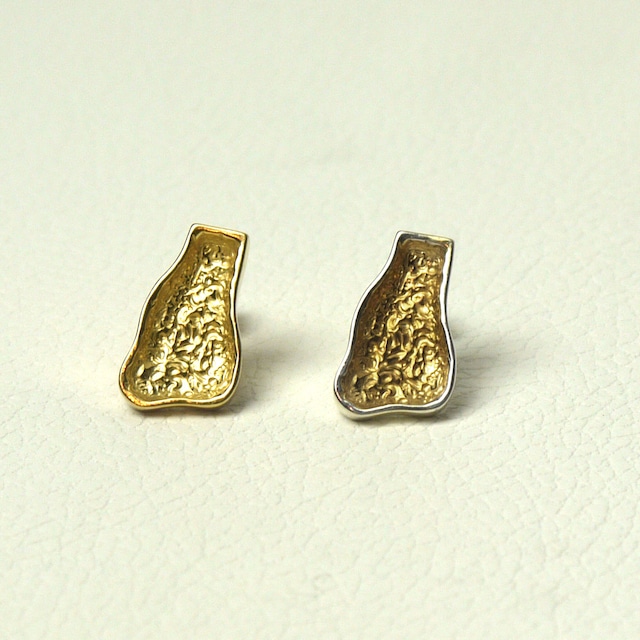 【片耳】VUP-48 "swim" pierced earring