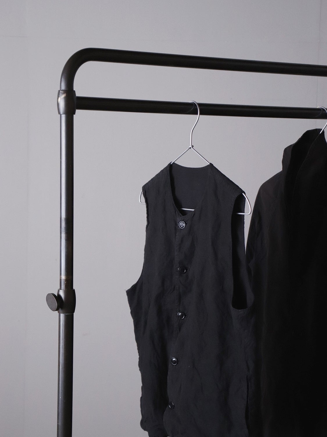 ハンガーラック 真鍮 | アルドマ 古道具・古家具・アンティーク