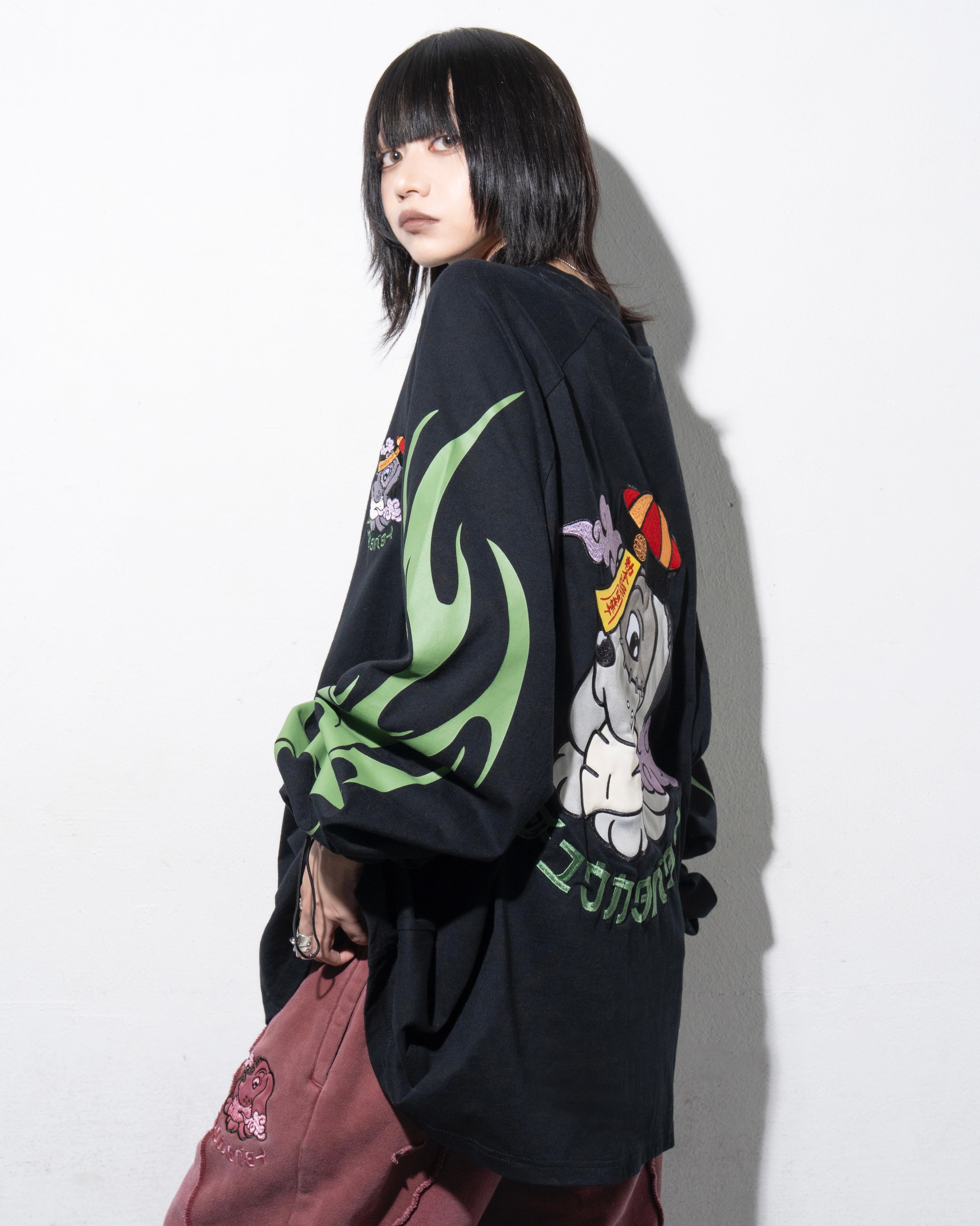 GALFY×チュウカタベタイ ロンT/黒 | チュウカタベタイ