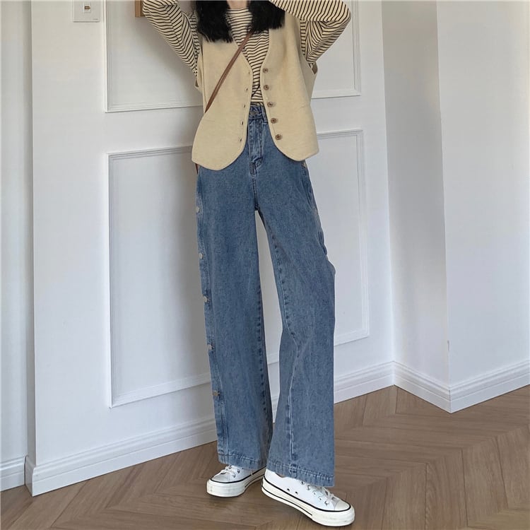 ボトムス パンツ ズボン ストレートパンツ ワイドレッグ モップパンツ ワイド ポケット ハイウエスト ボタン シンプル カジュアル おしゃれ お洒落 かっこいい ラフ マニッシュ ボーイッシュ スポーティー 個性的 クール 存在感 無地 春 秋 10代 20代 30代 レディース 女性用 学生 通学 デート お出かけ 休日 普段使い 韓国 韓国系 脚長 サイズ S M L XL 2XL 3XL 4XL 5XL 大きいサイズ 青 ブルー