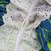 フラダンス 衣装 ワンピース ドレス グリーン系 ハワイアンプリント アロハ フリル レース ブルー系 青 レッスン 練習 華やか かわいい ハワイアン 緑 黄緑 明るい 鮮やか ホワイト系 白 五分袖 華やかさ フリルデザイン アロハ柄 夏用 おしゃれ