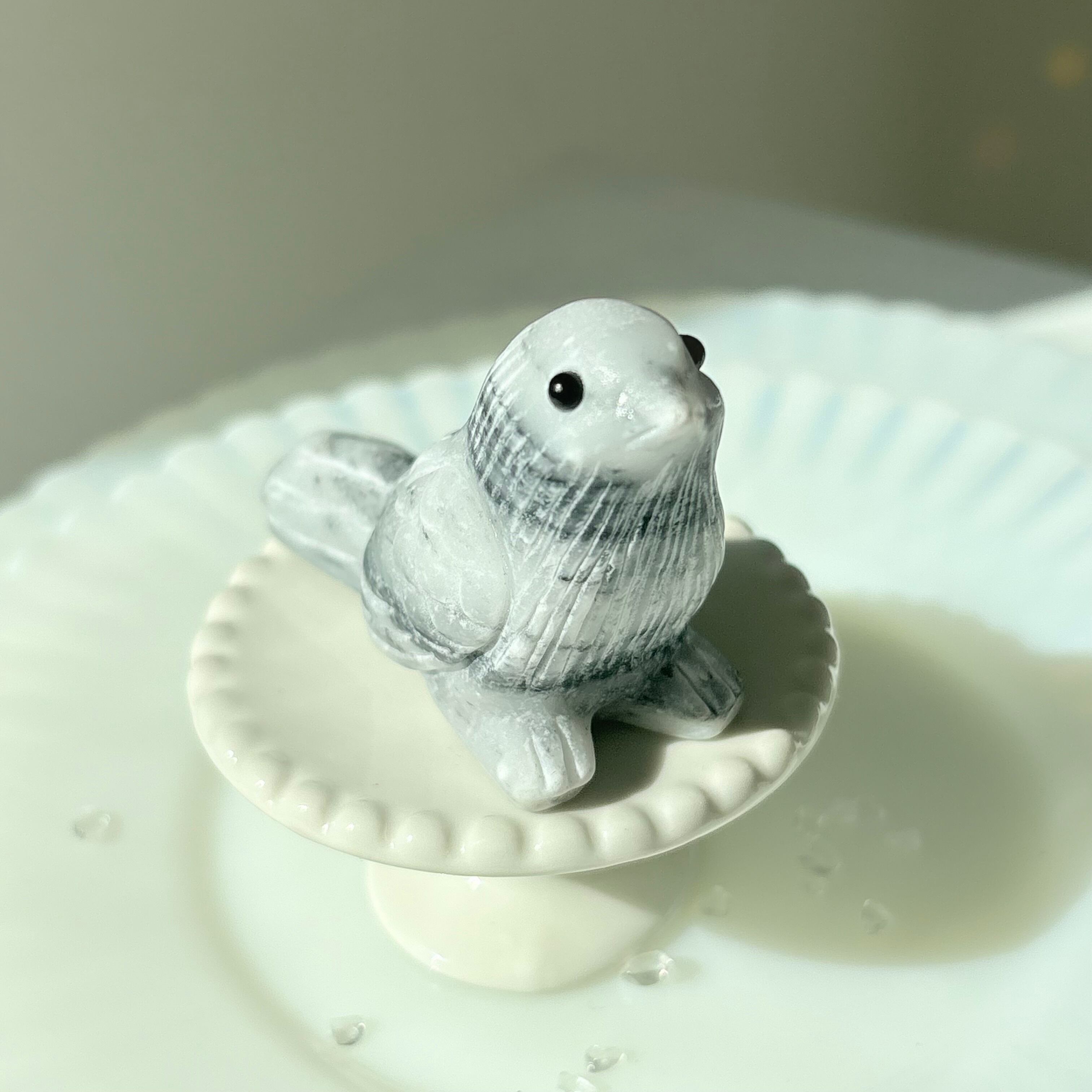 ピンクオパール いちご カービング 天然石 オパール 彫刻