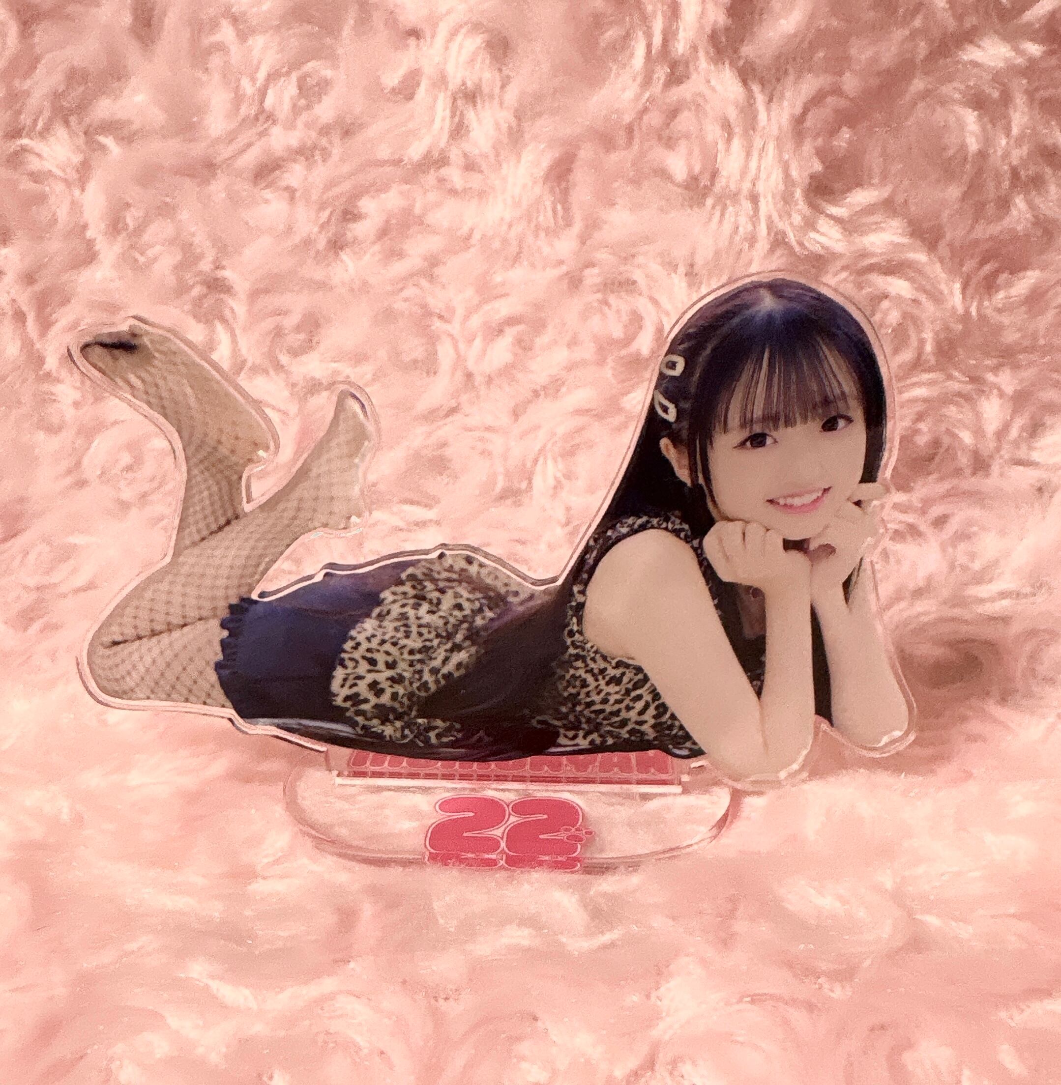 ももにゃん