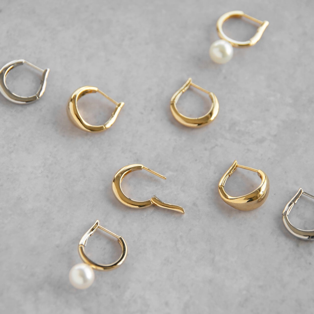 K18イエローゴールド フープピアス（バネキャッチタイプ）【MKY0009P1