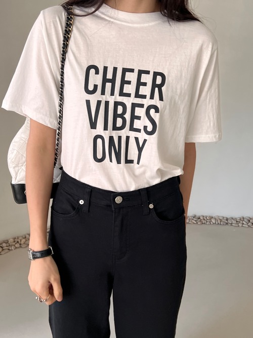 ＊即納＊ cheer vibes only T-shirt（4colors）