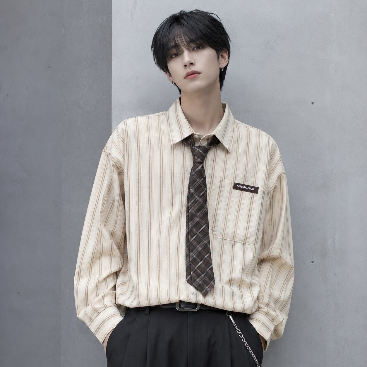 Vintage striped shirt and tie 0005