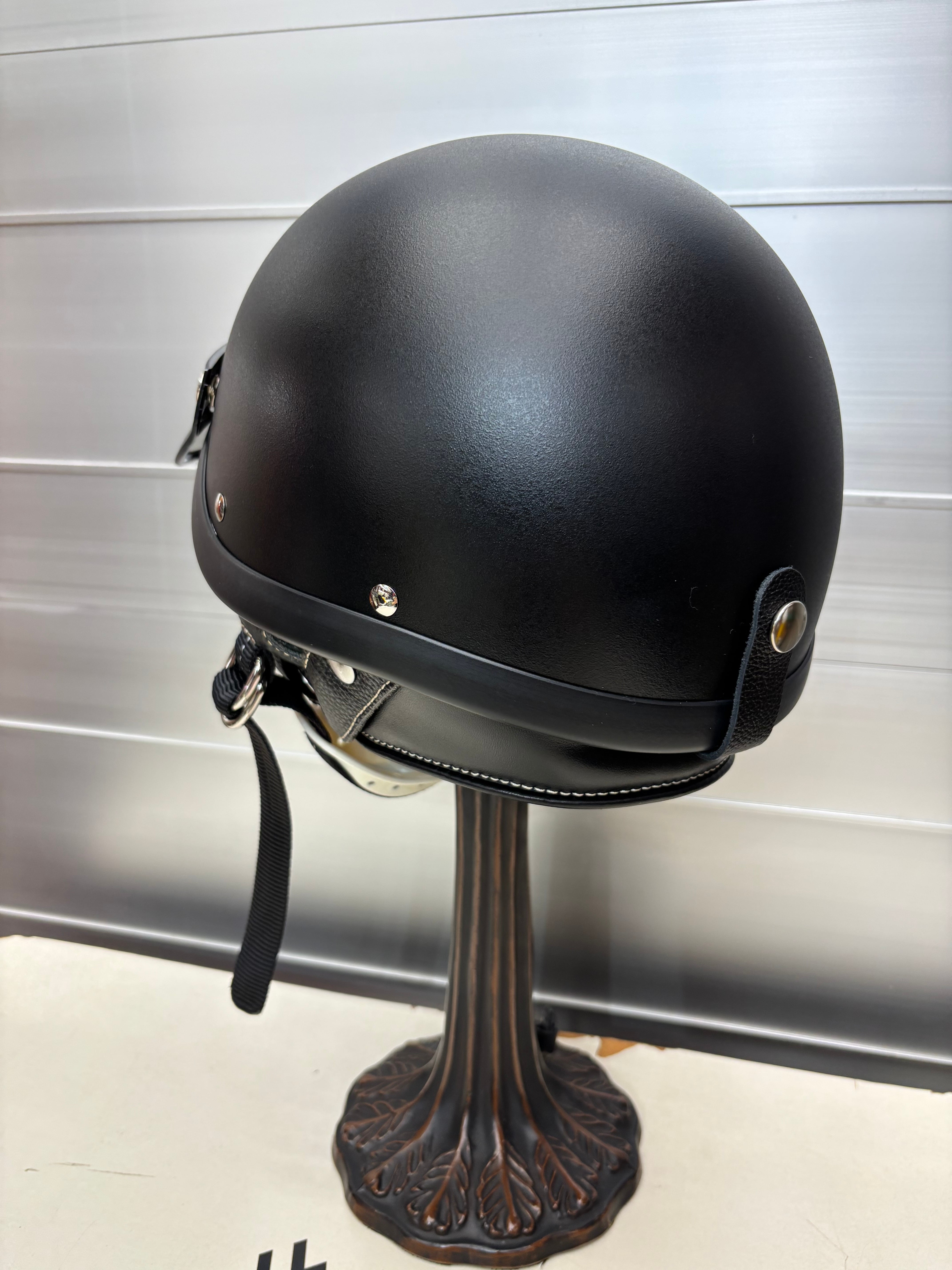 オーシャンビートル ショーティー4 別注 マットブラック チンカップ白