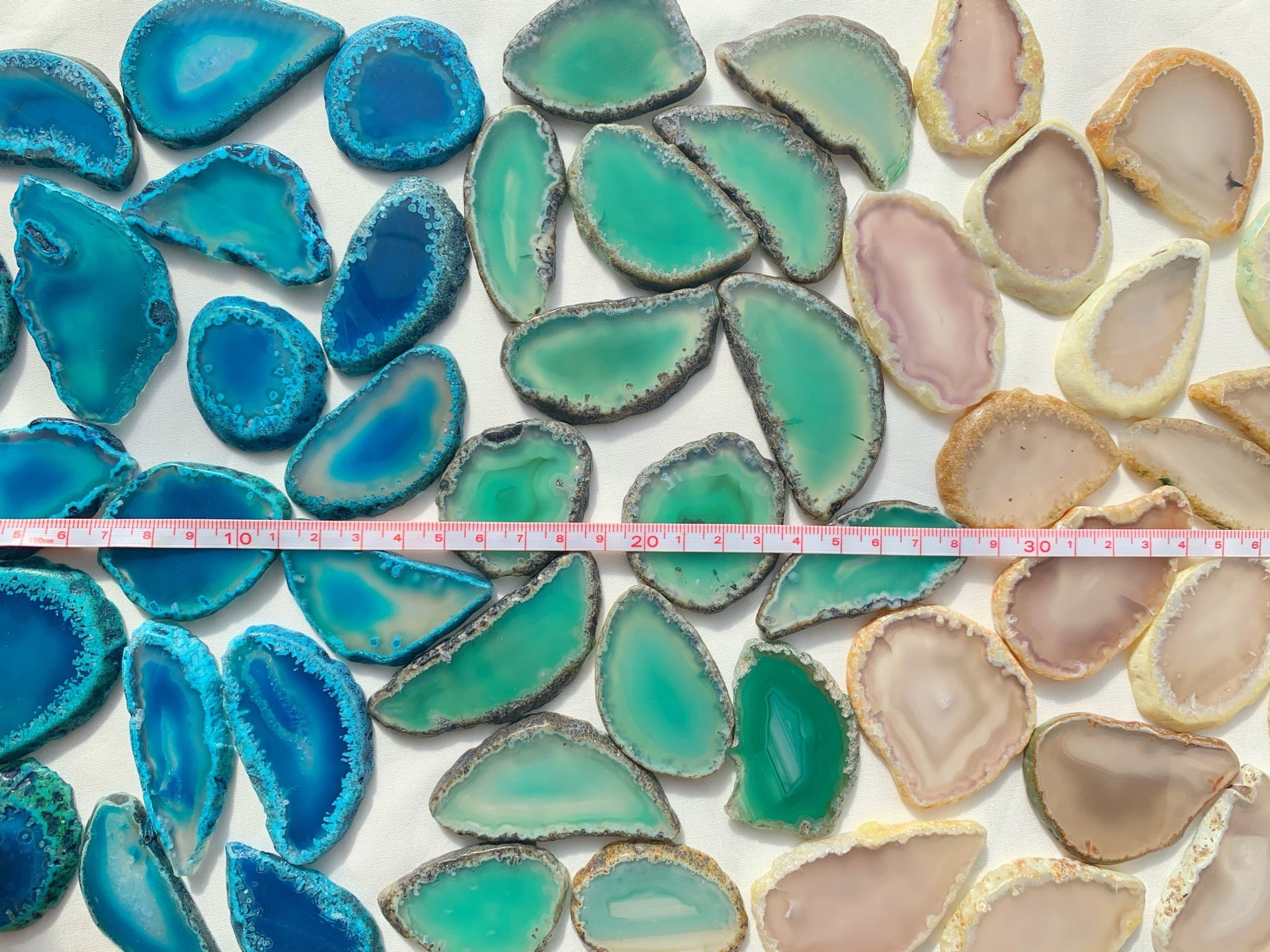 天然石【瑪瑙・めのう】アゲート8cmスライス板・5色50枚セット