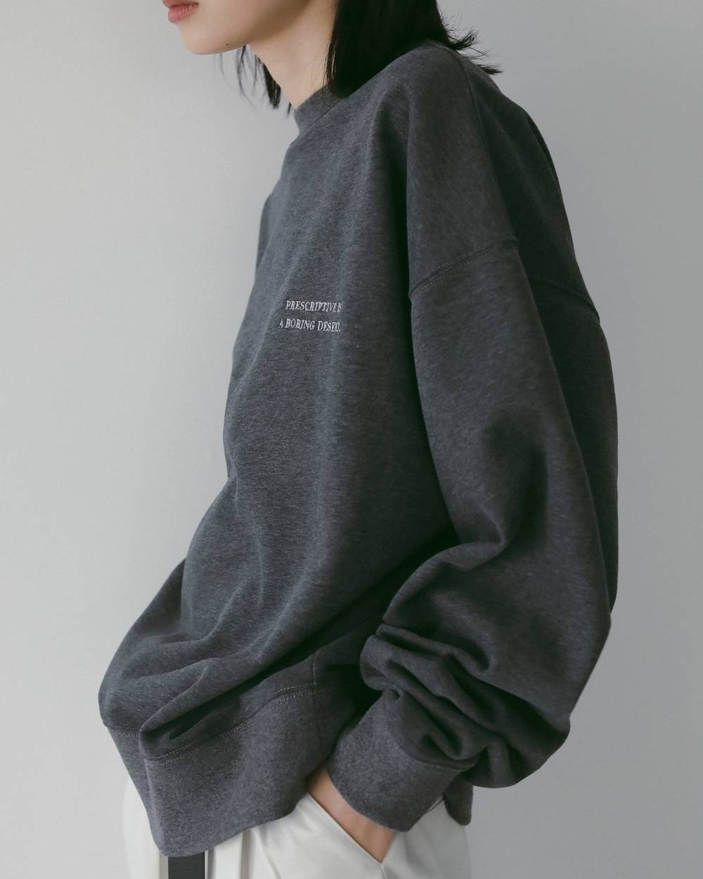 anuke(アンヌーク) Embroidery Logo Sweat | サウスオレンジ｜メンズ