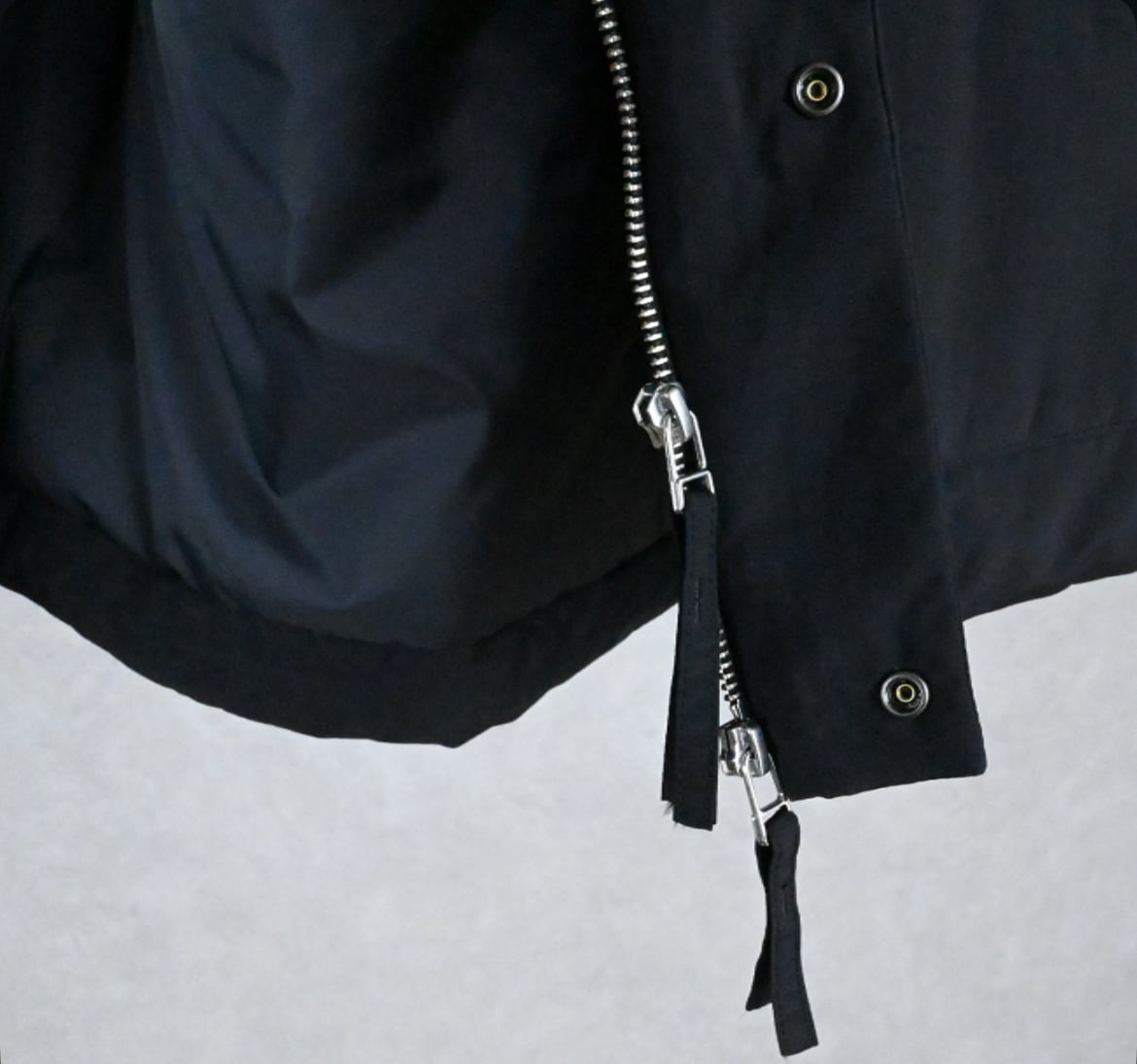 25aw STILL BY HAND シンサレートナイロンベスト スタンドカラー