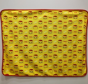 フエキ ブランケットクッション