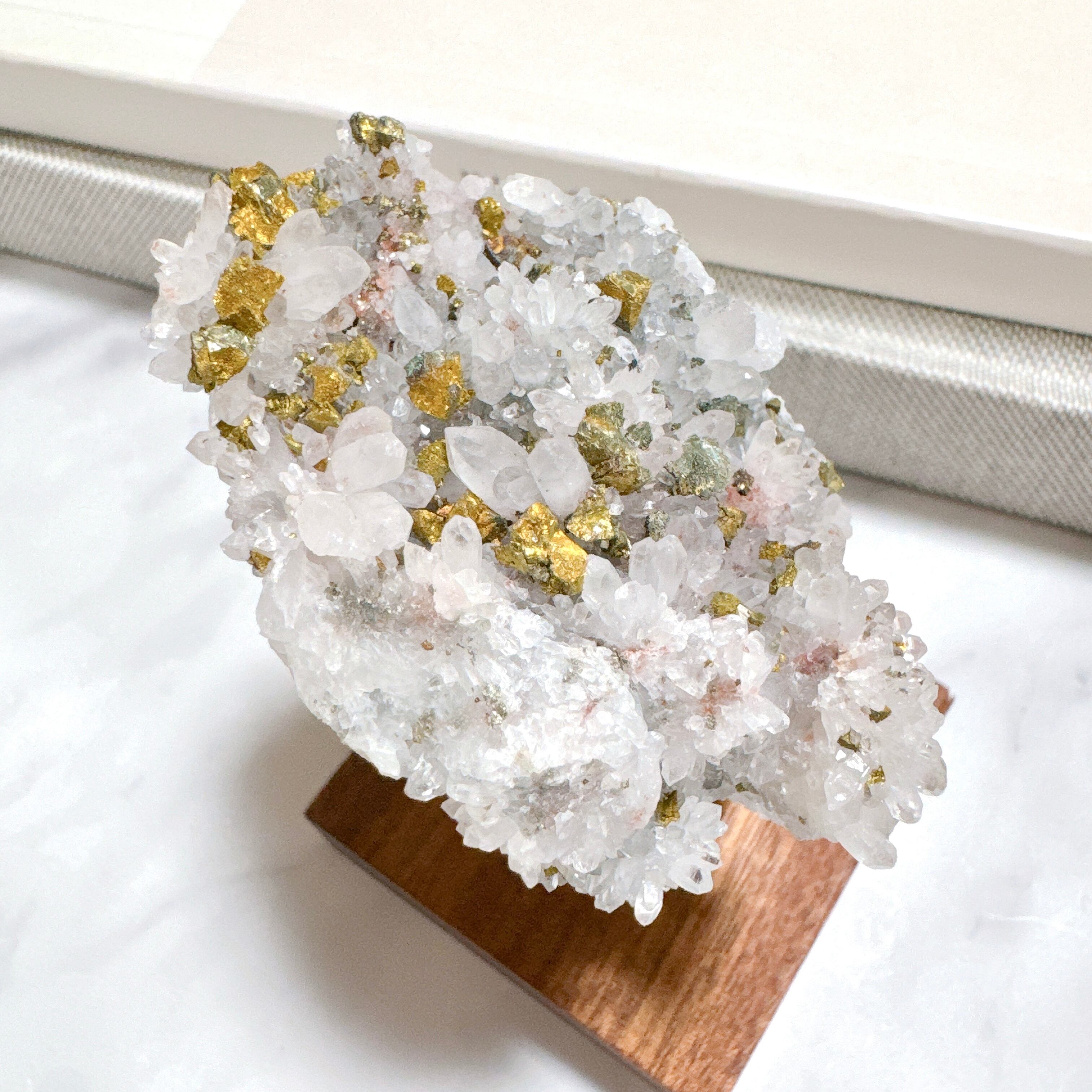 レア♡水晶♡パイライト♡アメジスト共生クラスターNo.1931 レア♡水晶