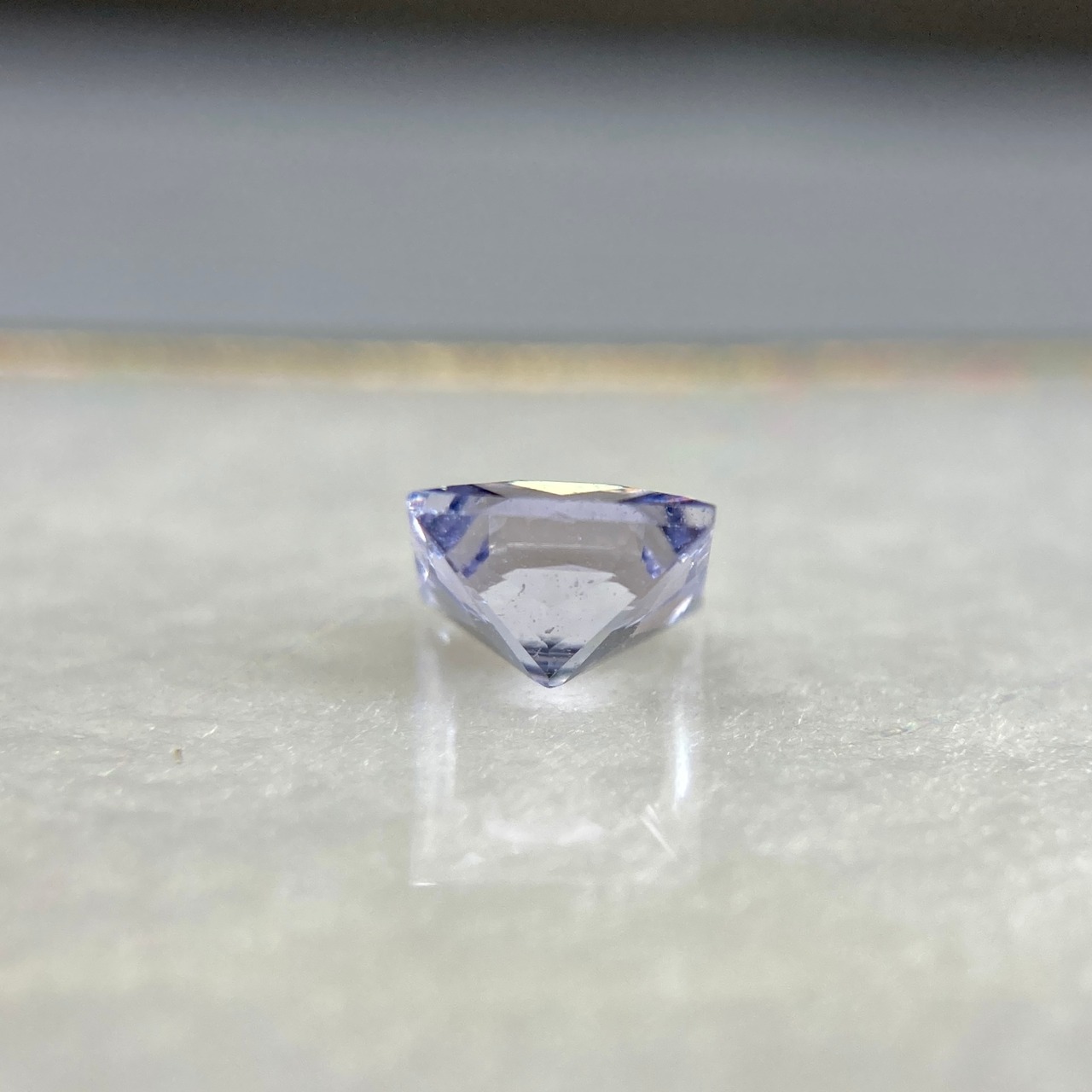 プリンセスカット サファイア 約4.7mm*3.1mm r-0332