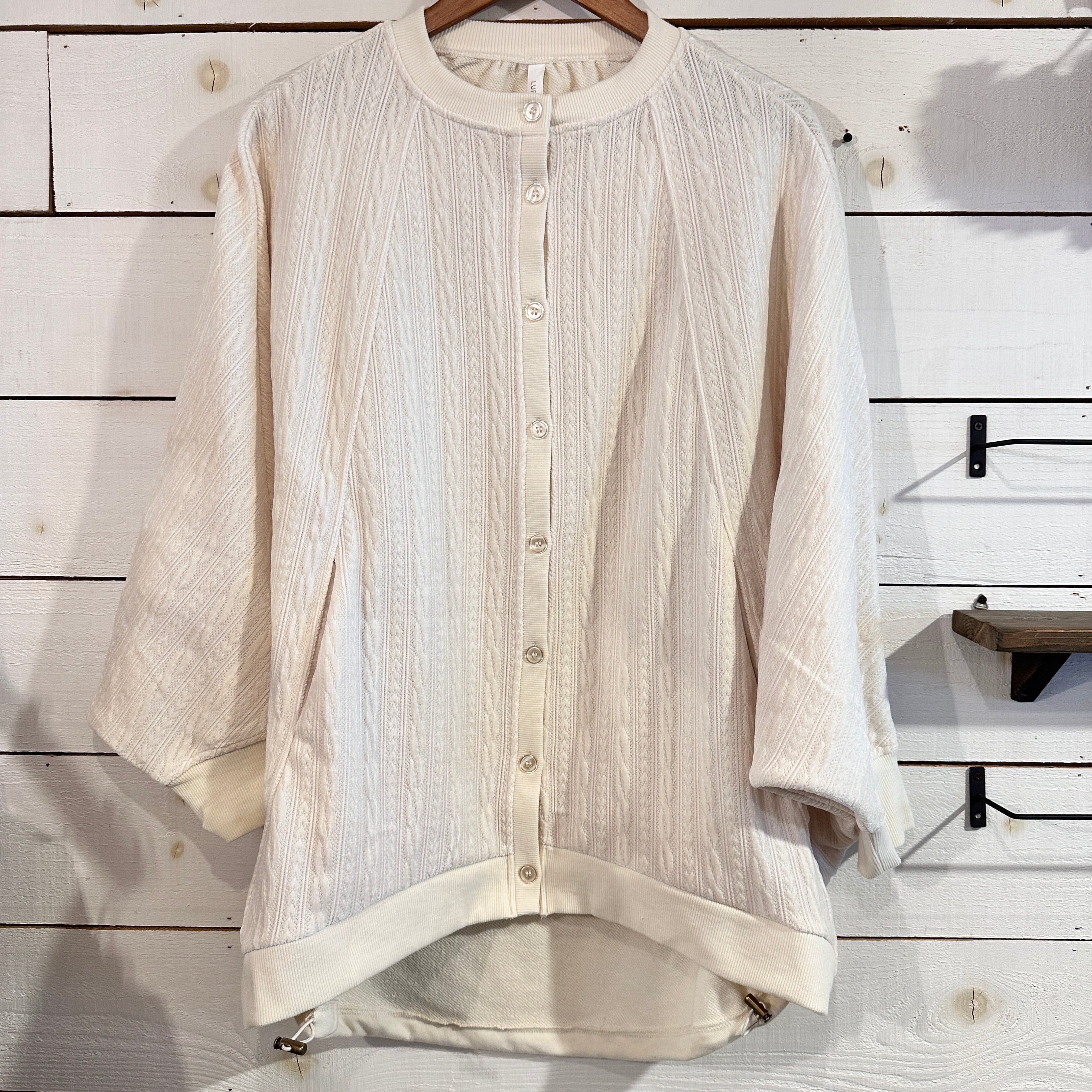 ケーブルカットソードルマンカーディガン　2128　フリーサイズ　ゆったり　裾ドローコード