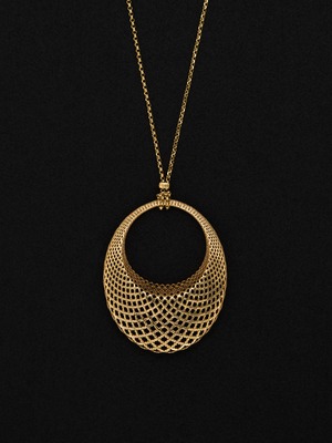 Oval Pendant Necklace