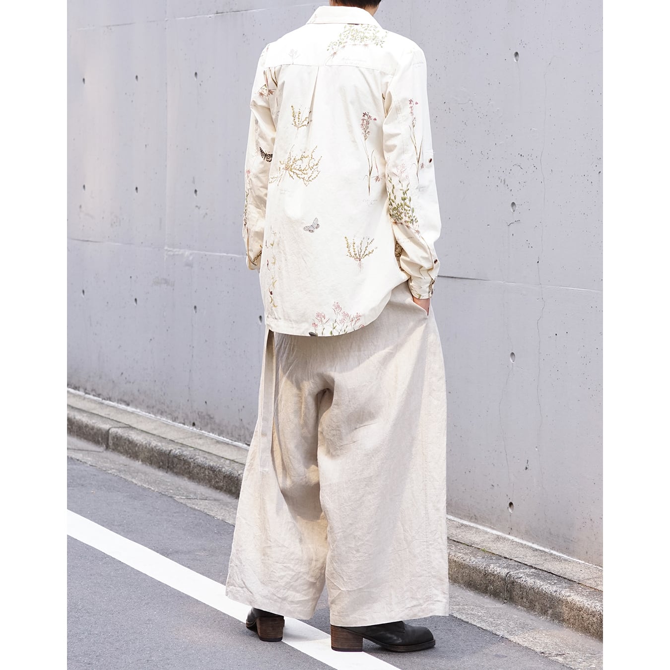 Aleksandr Manamis] (アレクサンダーマナミス) 1261288 JARDIN D'ÉTÉ