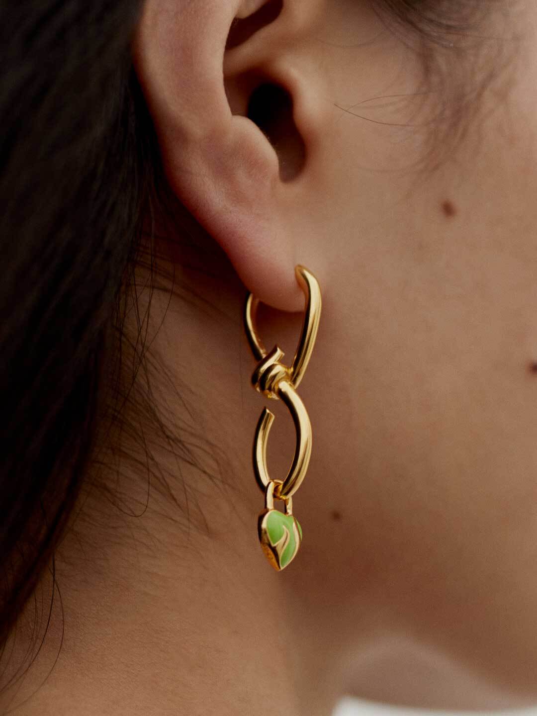 y*）様 【美品】【2個セット】MARIA BLACK Halo Charm MARIA BLACK マリア・ブラック/ Halo Charm - Silver | TRENT online