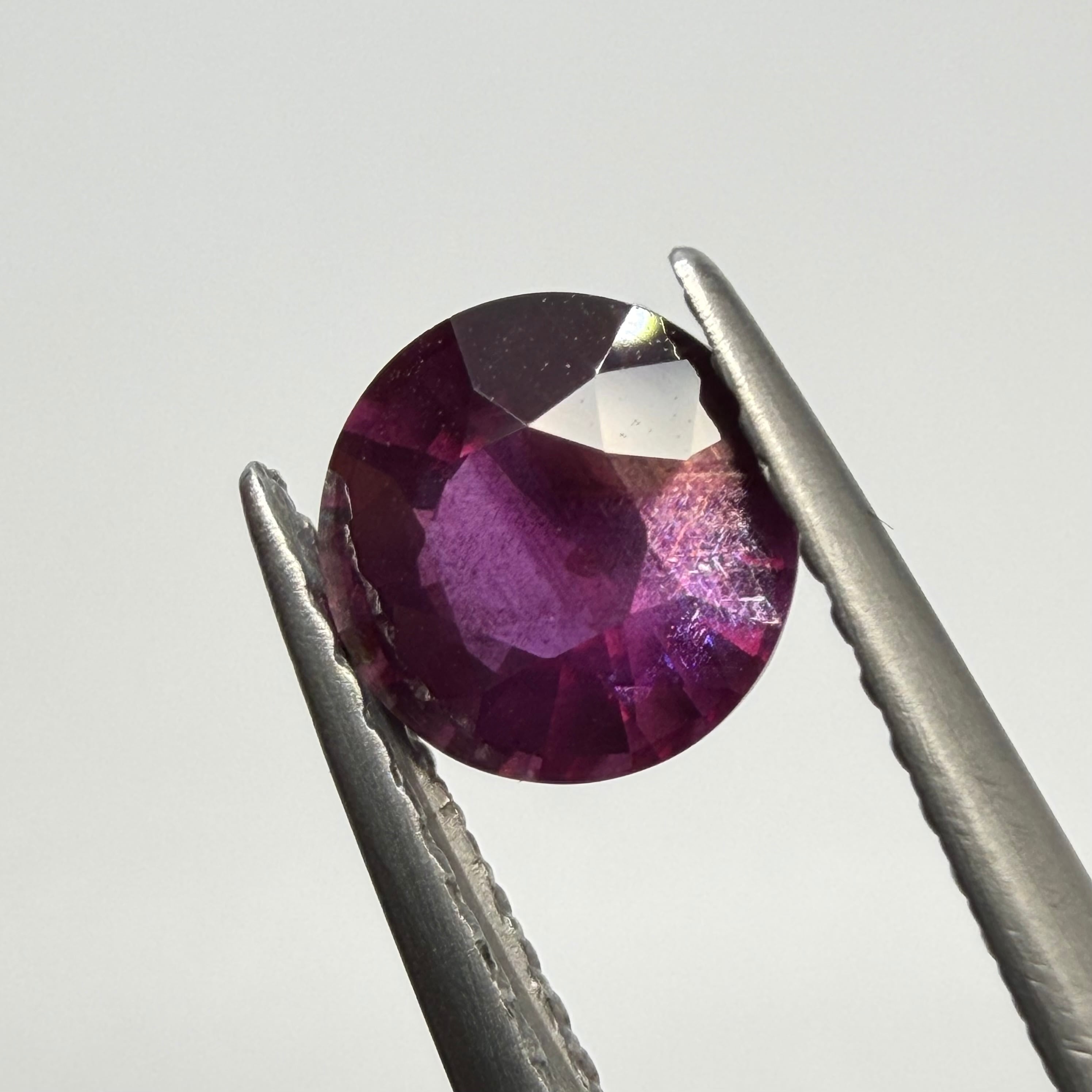 宇宙が見えるサファイア