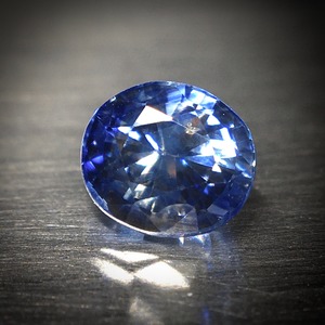 美しい”海”のような宝石 0.8ct UP 天然 ブルー サファイア