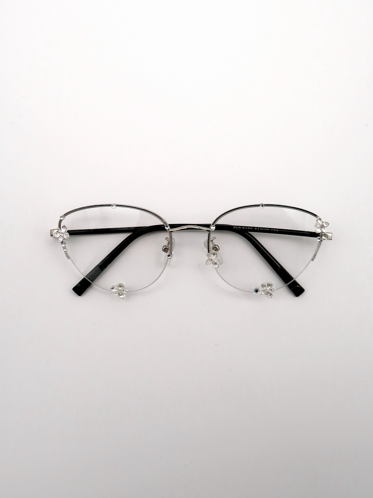 影山紗和子 x YNYN DIY Glasses 04