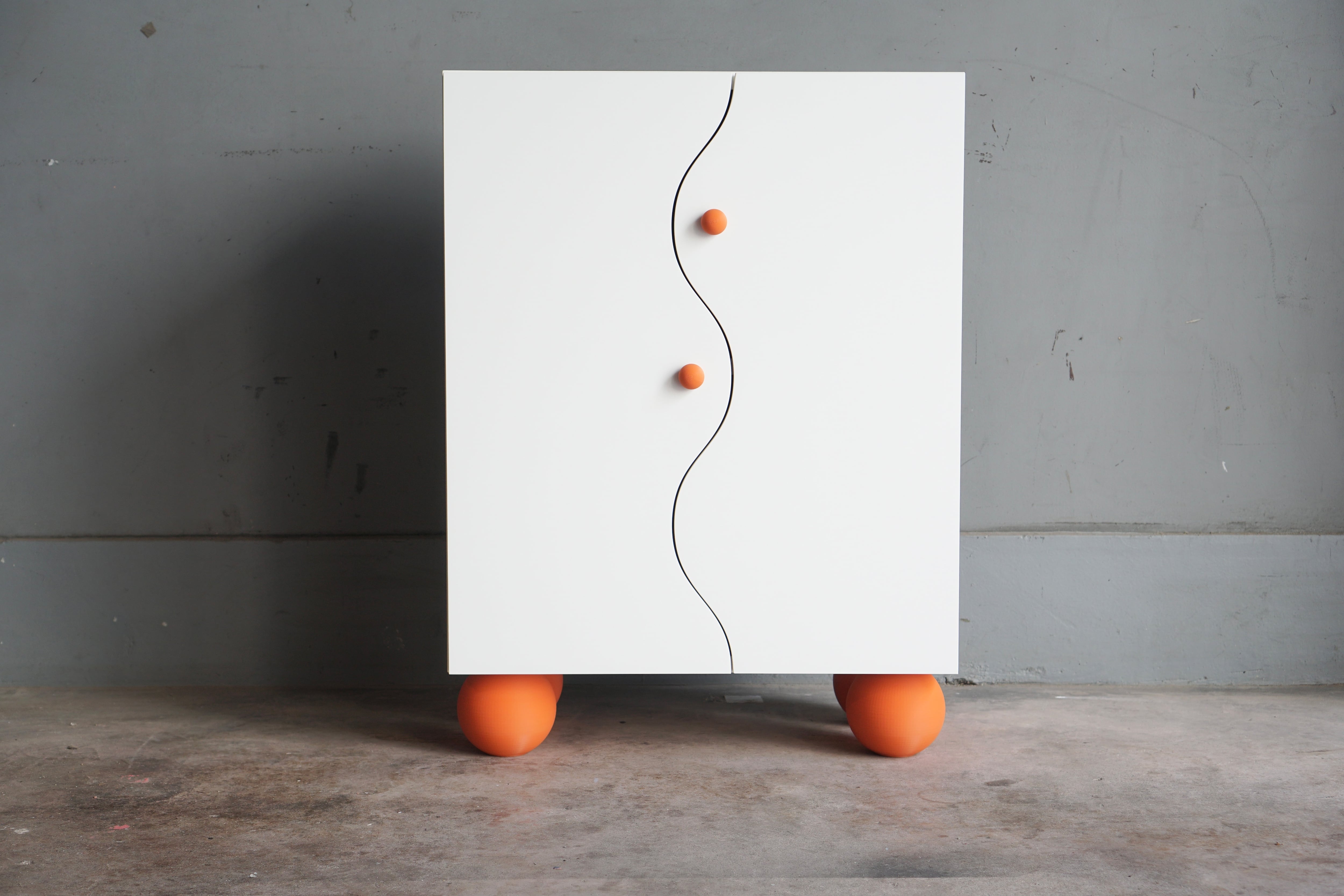wave door cabinet | COMOCO