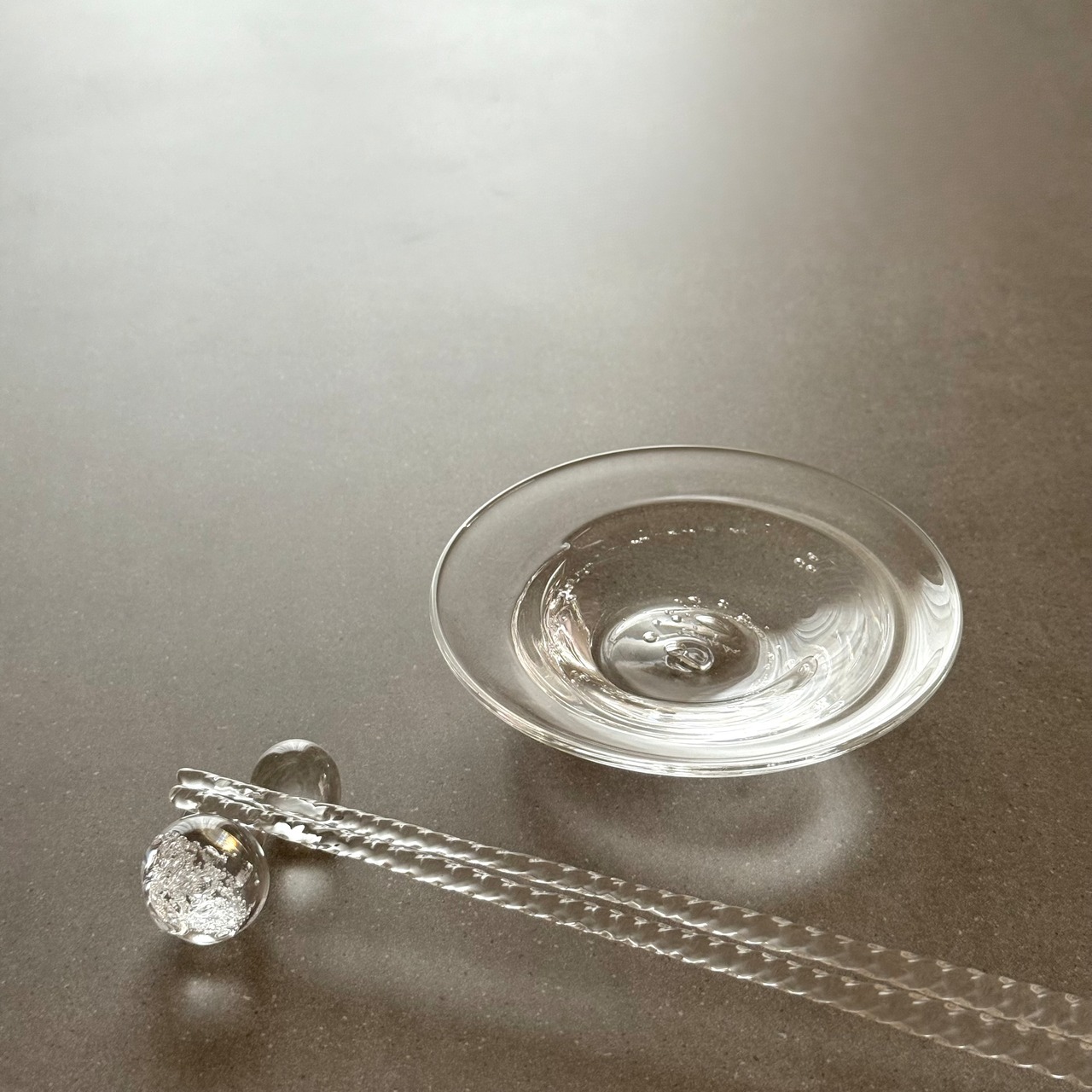 大村 淑華 水面の小皿