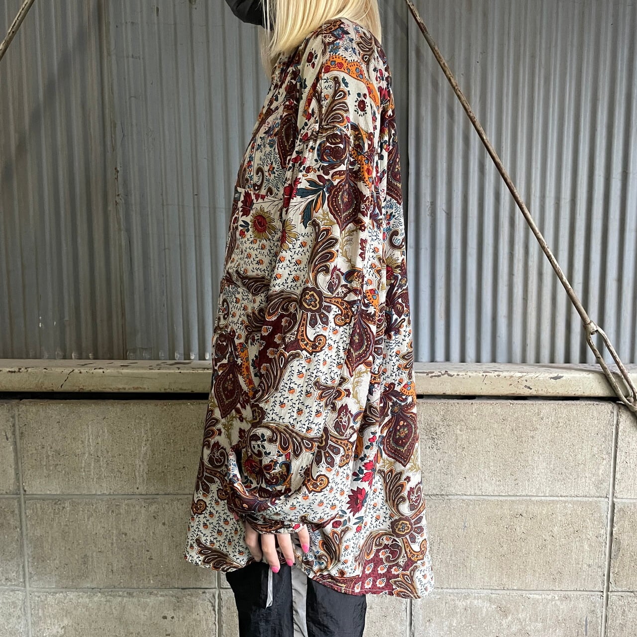 90年代 GUESS ゲス ワンポイントロゴ 長袖 レーヨン ボタニカル柄