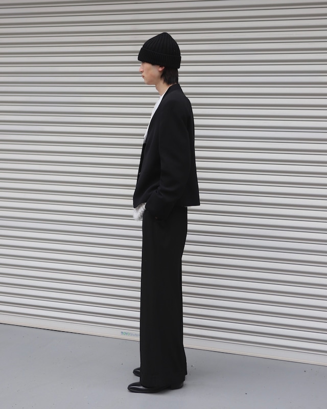 Short length bicolor lapel jacket