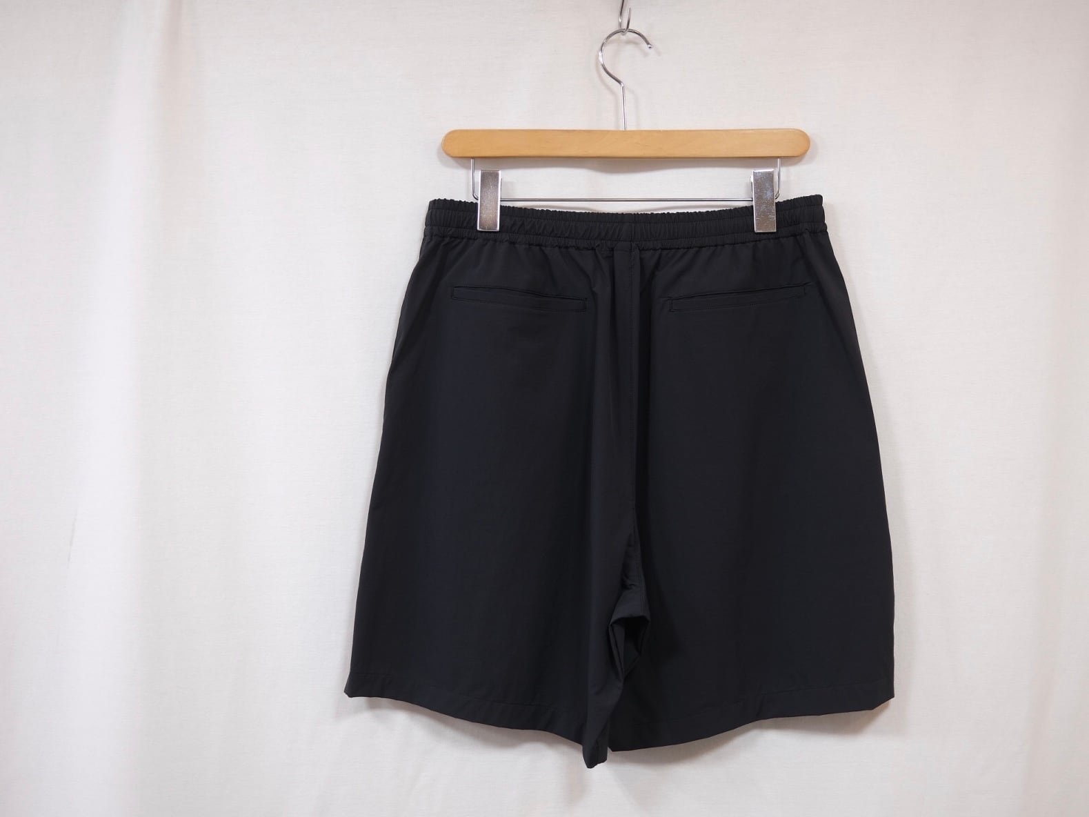 UNIVERSALPRODUCTS BAGGYSHORTS BLACK サイズ3 UNIVERSAL PRODUCTS.”BAGGY SHORTS BLACK” | Lapel online store