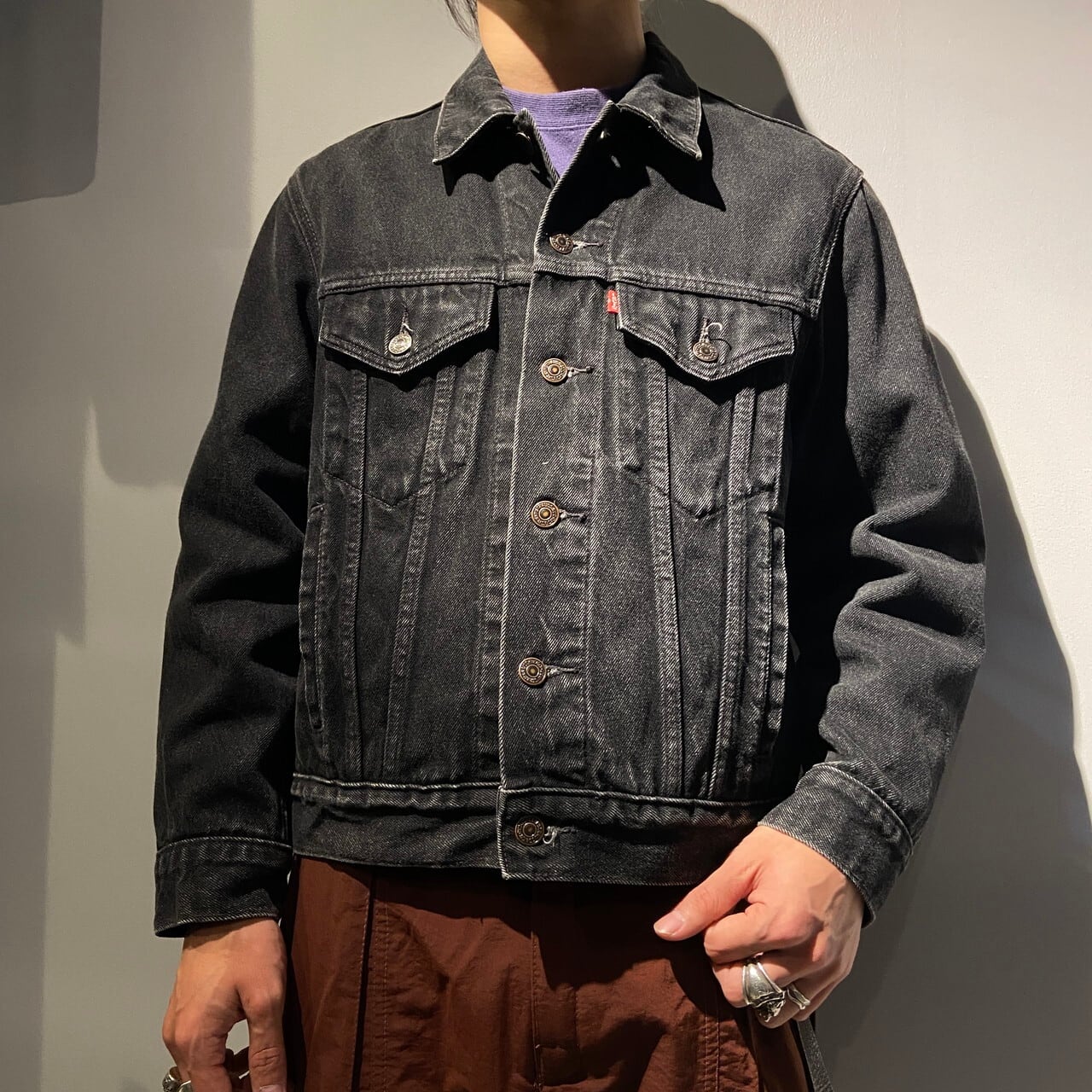 90年代 スペイン製 Levi's ユーロリーバイス 70503 ブラックデニムジャケット メンズM相当 古着 90s ビンテージ ヴィンテージ  黒【デニムジャケット】【NEW23】 | cave 古着屋【公式】古着通販サイト