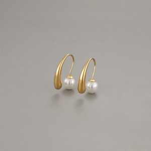 【11/7再入荷】316L pearl curved pierce #p159