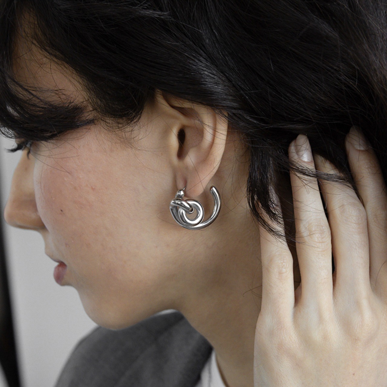 【ネコポス便】ピアス ダブルラインメタルピアス フープ ピアス 18K 金属アレルギー対応 大きめ 大ぶり ピアス サージカルステンレス 金アレ対応 2343