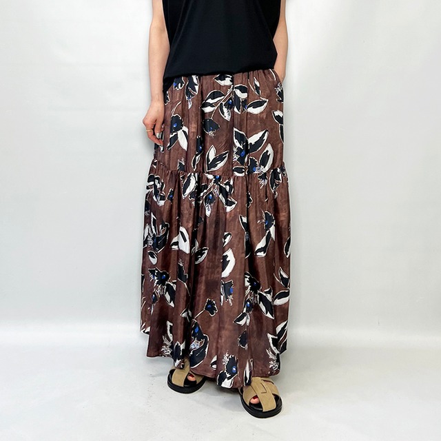 SACRA サクラ PAINTING FLORA SKIRT 126214123 2026春夏新作 [送料無料]