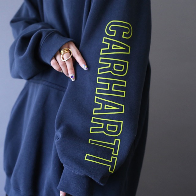 "carhartt" sleeve printed design XXXL super over silhouette parka