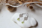 ペリドットの六角ピアス/silver