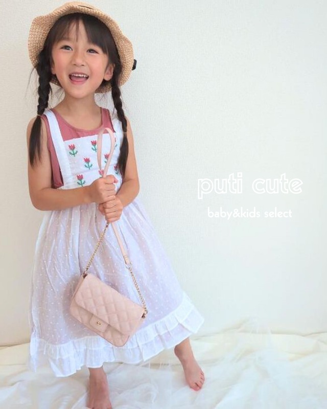 100 ꒰ 即納 ꒱ 刺繍ノースリーブワンピ / BY MIMI ⸝⋆