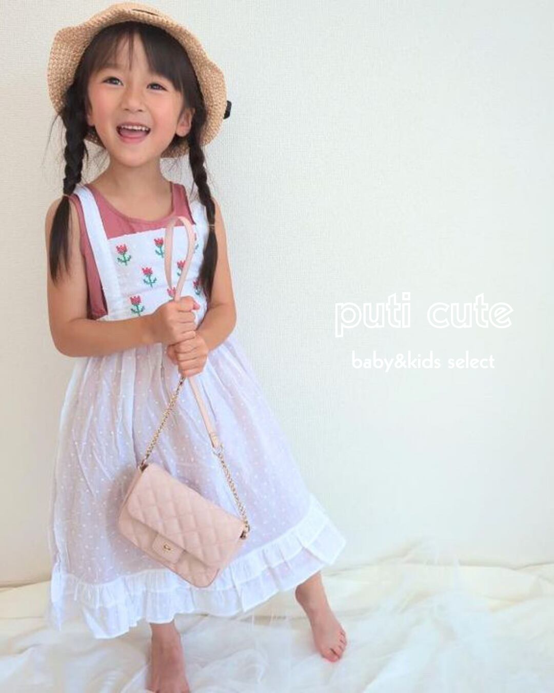 90-100 ꒰ 即納 ꒱ 刺繍ノースリーブワンピ / BY MIMI ⸝⋆