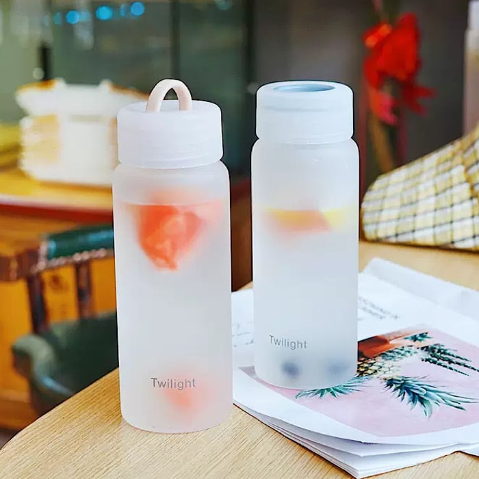 ころんと可愛い ウォーターボトル 4ml クリア素材 マイボトル くすみカラー プチプラ スケルトン タンブラー 半透明 エコ活 通勤 通学 おうち時間 Lamitte Deco トレンド 韓国ファッション ショップ Base店