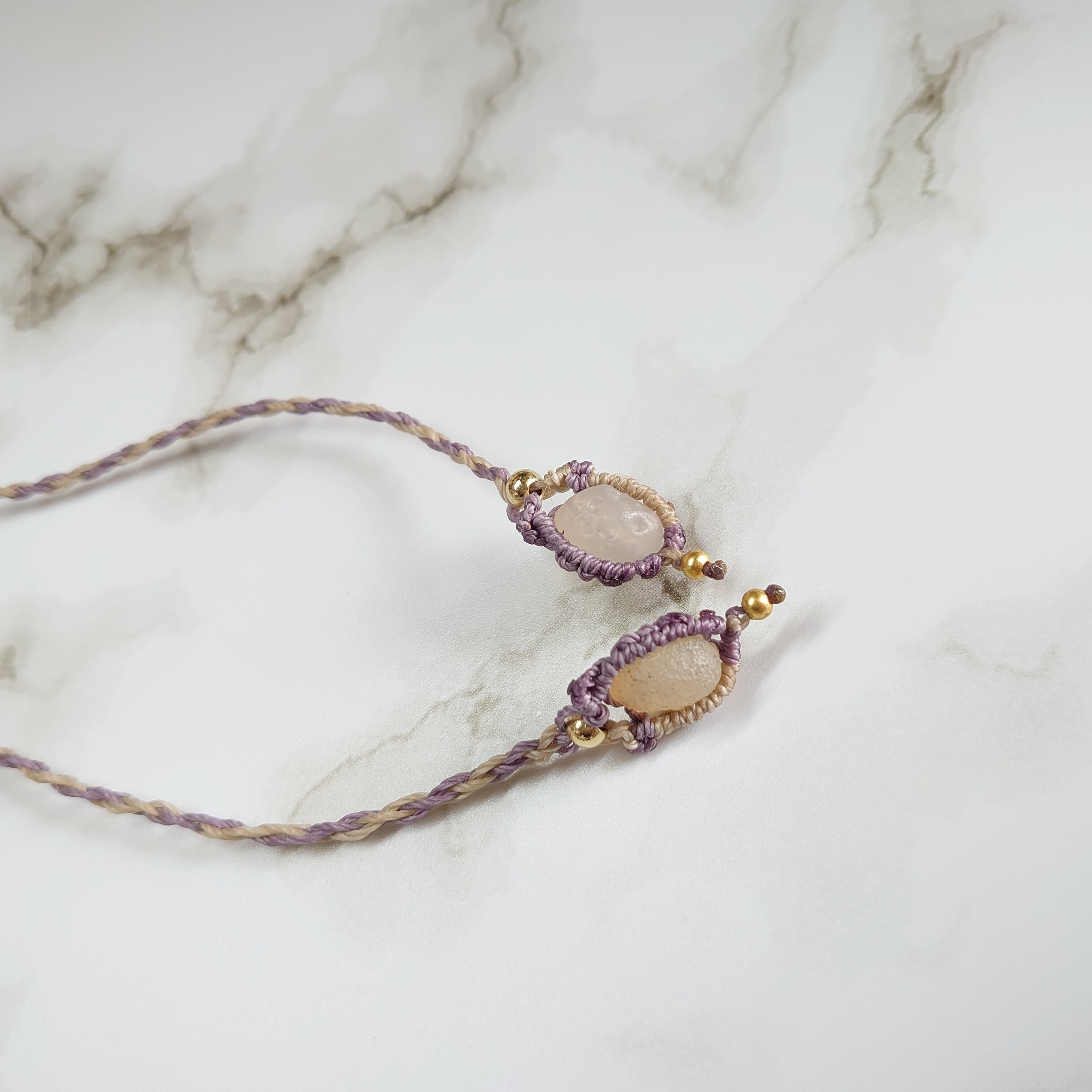 器の大きな人間】馬蹄痕大人天珠マクラメ編みペンダント | 手作り