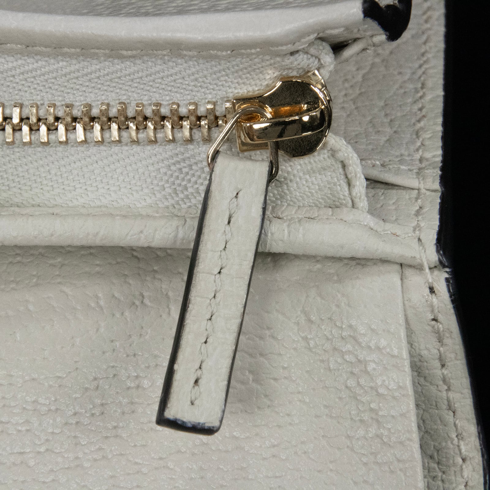 本物 送料無料 グッチ 二つ折り財布 レディース 2020年限定